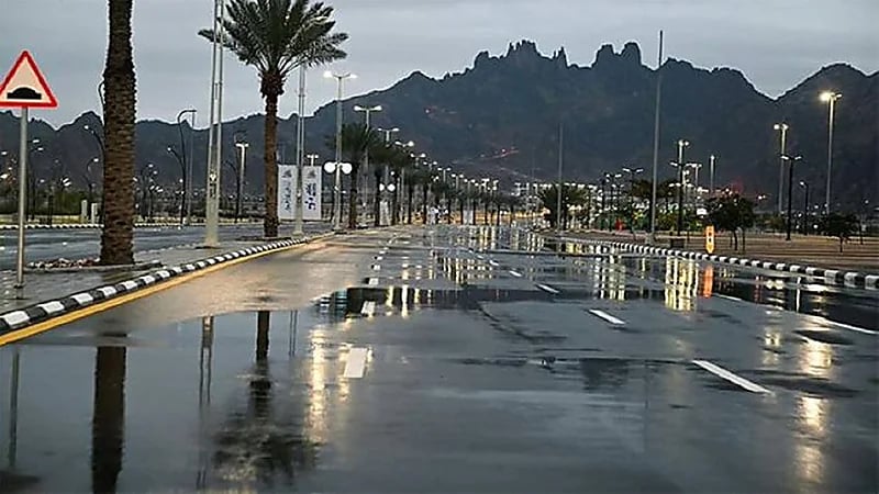 البيئة ترصد هطول أمطار في 8 مناطق والجوف تسجّل أعلى كمية