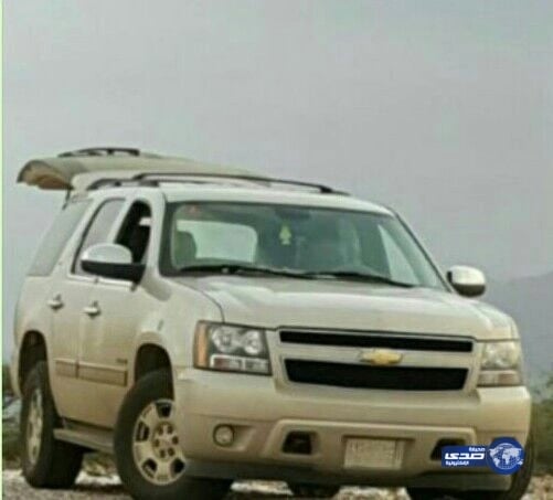 سرقة سيارة  مدير إدارة تطوير المدارس  من أمام احد  بوفيهات جازان