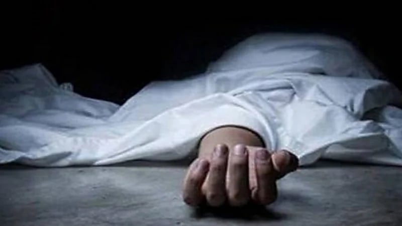 امرأة تذبح زوجها السابق بعد محاولة تصويره عاريًا