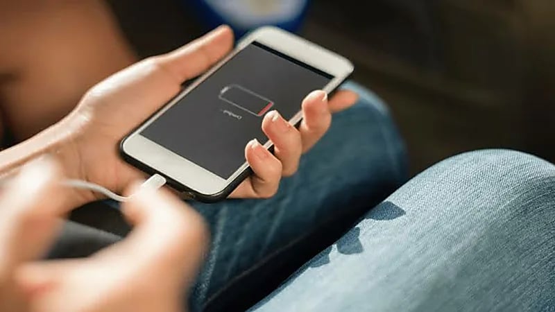 تطبيقات تستنزف بطارية هواتف الأندرويد