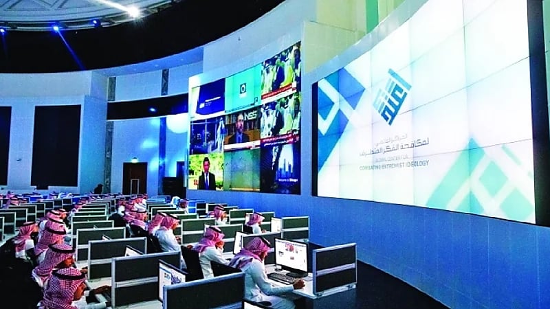 بالفيديو.. اعتدال يضبط لمئات الحسابات التابعة للتنظيمات الإرهابية