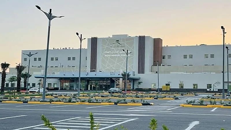 صحة جازان تكشف سبب تسرب مياه داخل بهو المستشفى العام 
