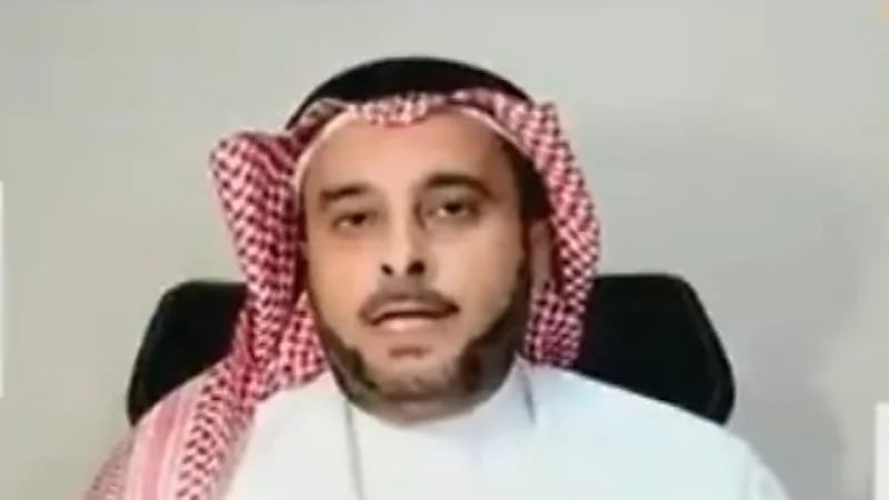 شاهد.. أخصائي يكشف عن طريقة بسيطة لتجاوز اكتئاب الأعياد