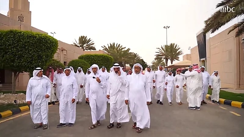 بالفيديو.. أمن الدولة تقيم حفل زواج لنزيل في سجن المباحث بأبها بحضور ذويه