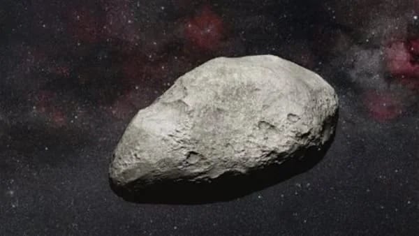 كويكب عملاق يتجه إلى الأرض في أول أيام العيد