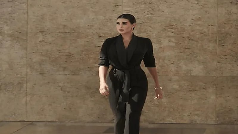 ياسمين صبري تواصل خطف الأضواء من جورجينا