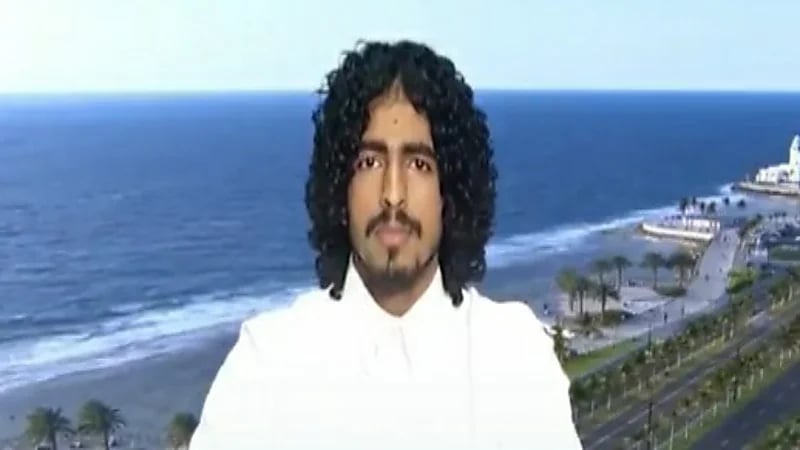 مواطن يتحدث عن تعرضه للتنمر ويؤكد: المتنمرون يعانون من مشاكل نفسية وقلة ثقة "فيديو"