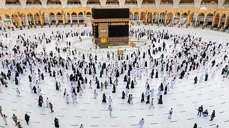 الحج والعمرة تدعو الراغبين في تأدية فريضة الحج لاستكمال لقاحات كورونا