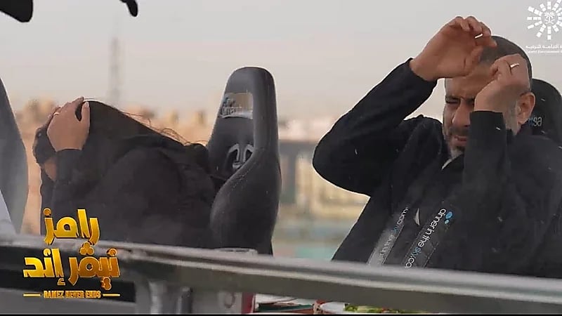 بالفيديو.. رعب وصراخ الفنانين محمد فراج وبسنت شوقي في رامز نيفر إند