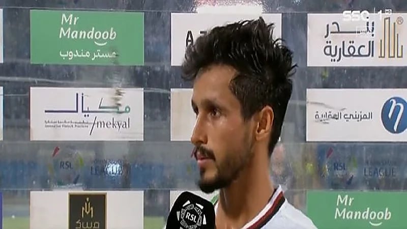لاعب الشباب: البلطان شايل النادي على رأسه ماهو مزهرية مثل غيره (فيديو)