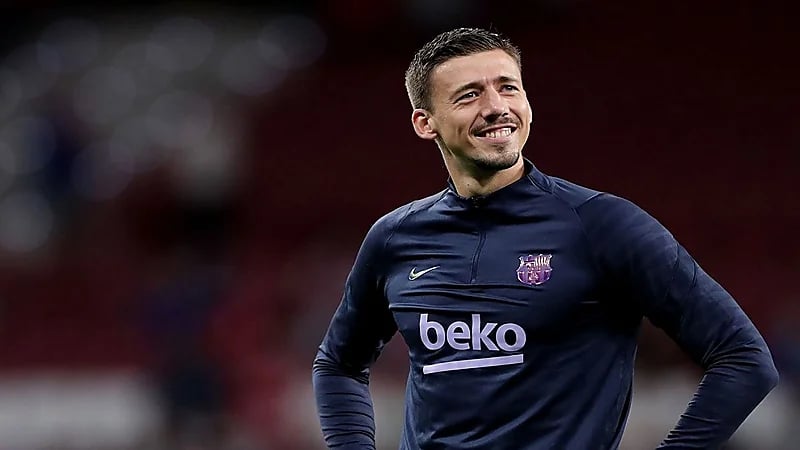 النصر يسعى لضم مدافع برشلونة