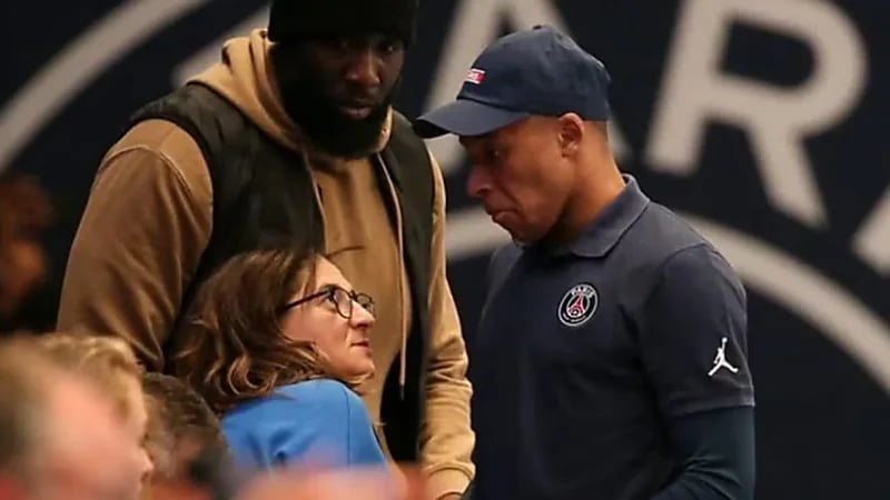 والدة مبابي تنفذ وعدها لرئيس ريال مدريد