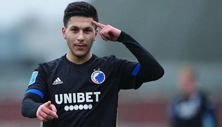 ميسي الجديد ..يحطم أمال مانشستر سيتي في دوري الأبطال