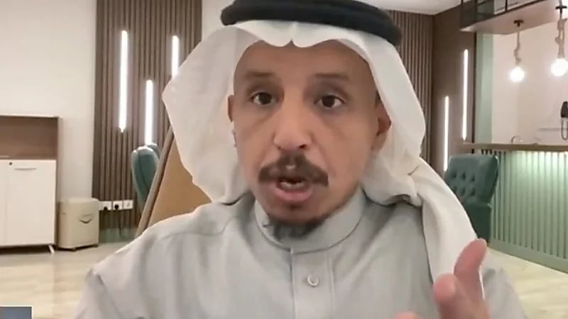 العنزي : كل من يعمل في المنظمات الخاضعة للسلطة التنفيذية لا يملك سلطة إصدار أمر .. فيديو