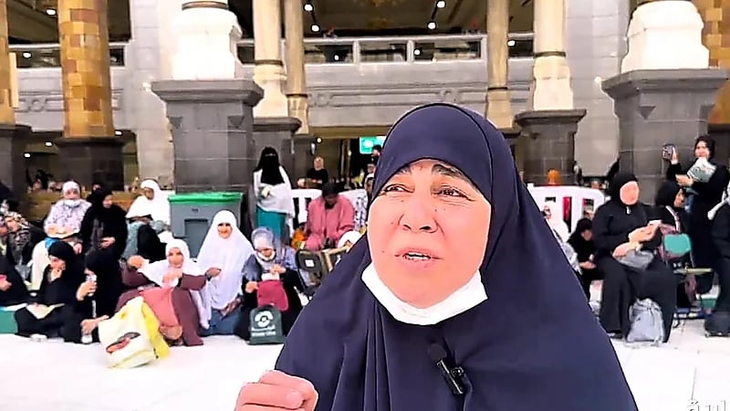 حاجة أردنية تنهار بالبكاء: سنوات وأنا أنتظر هذه اللحظة .. فيديو