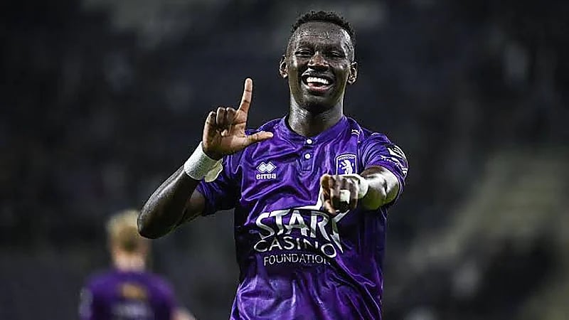 مفاوضات من بازل وليجيا لضم الصحفي