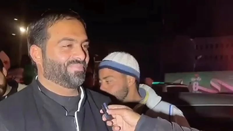 سوري يوجه رسالة للمملكة بعد عودته لبلاده ...فيديو