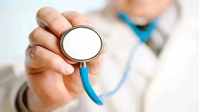 5 علامات تدل على أن الجسم مليء بالسموم.. فيديو