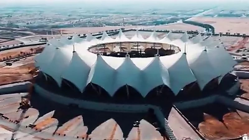 أحدث لقطات للأعمال التطويرية لمدينة الملك فهد الرياضية.. فيديو