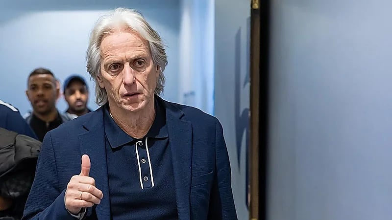 إدارة الهلال تتمسك بجيسوس رغم تعثرات الفريق الأخيرة