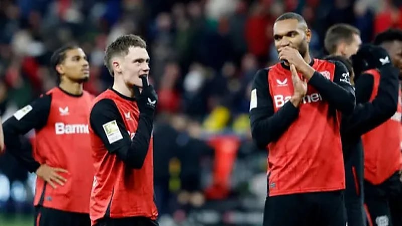 مدافع ليفركوزن يعلن مغادرة الفريق