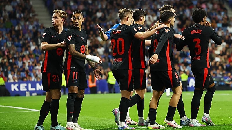 برشلونة يُتوج رسميًا بلقب الدوري الإسباني