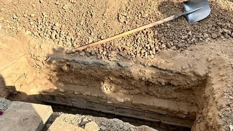 شاب يطالب بتشريح جثة والده بعد 5 سنوات من وفاته