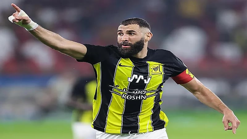 الاتحاد ينفي الشائعات حول مستقبل بنزيما