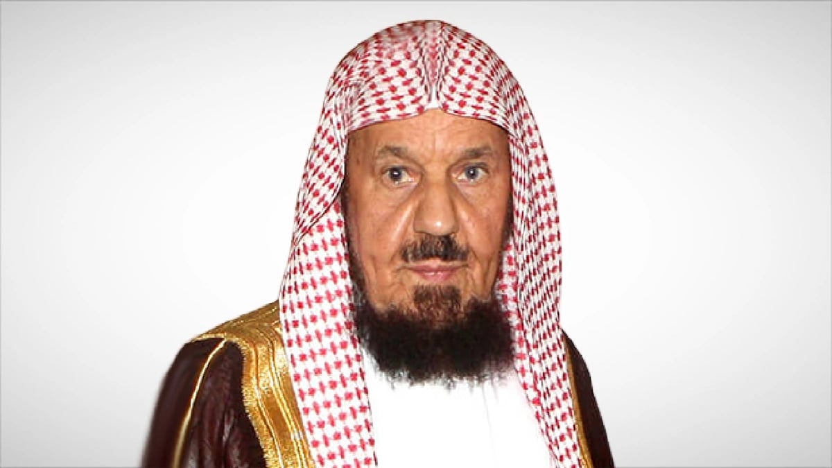 المنيع: الزكاة واجبة على المال المخصص للحج إذا حال عليه الحول