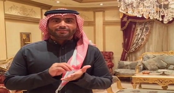 بالفيديو..هدية يزيد الراجحي لطفلان قاما بدعوته للعشاء