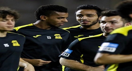 لاعبو الاتحاد يلجأون للجمباز