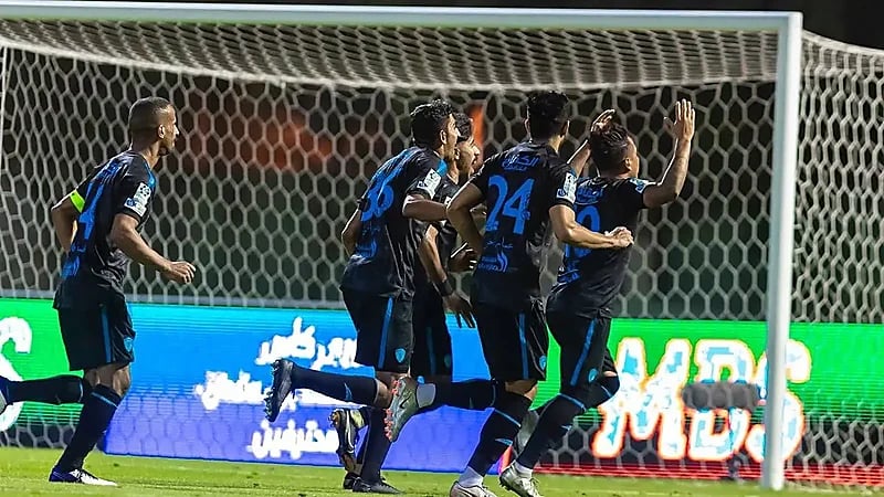 حقيقة رحيل محترف الفتح