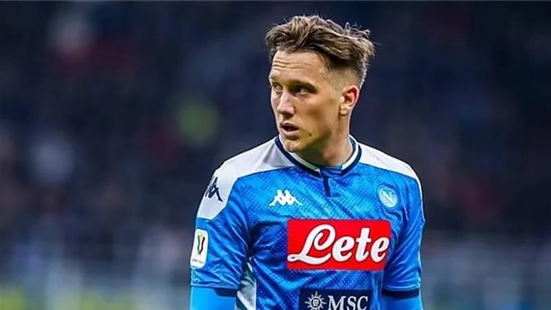 زوجة نجم نابولي تلمح لانتقاله للأهلي