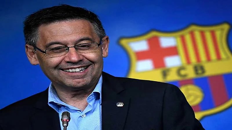 رئيس برشلونة السابق في السجن