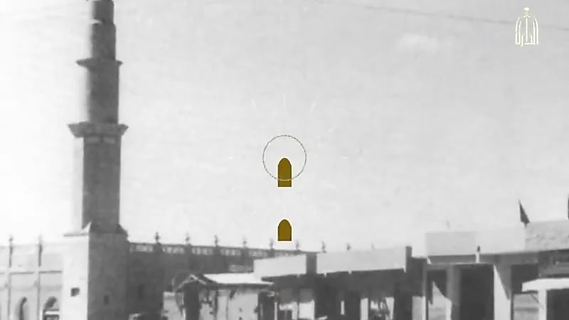 بالفيديو.. أستاذ أدب يوضح سبب قيام الطلاب قديمًا بالمذاكرة في المساجد