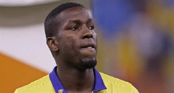 لجنة الانضباط توقف عمر هوساوي ودي سوزا مباراتين