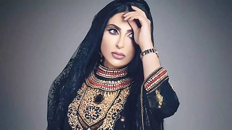 بالفيديو.. زينب العسكري تقيم حفلًا فخمًا لعيد ميلادها