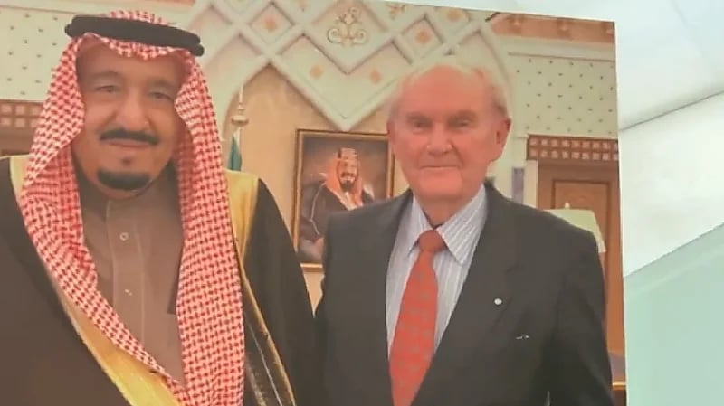 بالفيديو.. قصة المصور الأمريكي ويليان بولك مع الملك فيصل والملك سلمان