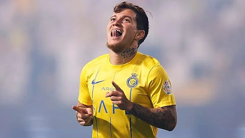 القادسية يحسم صفقة أوتافيو