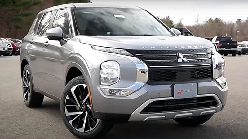 ميتسوبيشي تطلق نسخا معدلة من " أوتلاندر" الشهيرة بتقنيات خاصة