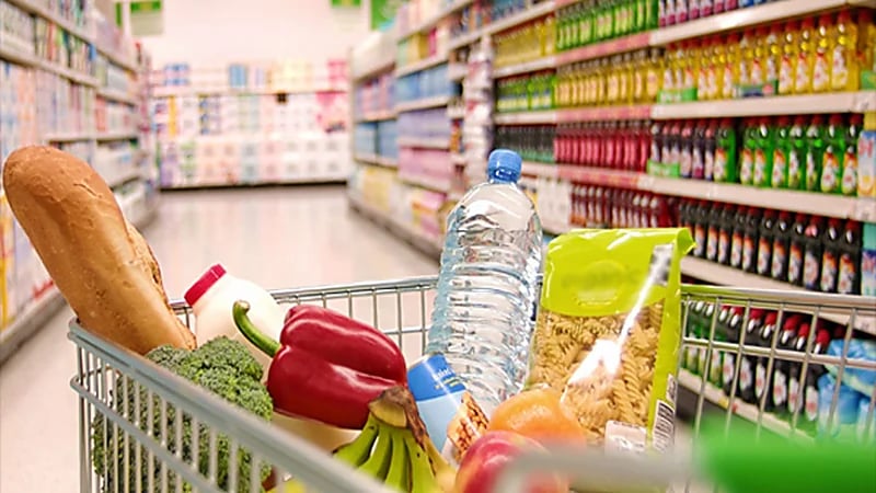 سلع وخدمات سجلت ارتفاعًا وانخفاضًا ملحوظًا في الأسعار الشهر الأخير