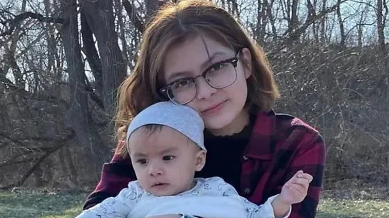 شاب يطلق النار على أسرته بسبب غسل الصحون