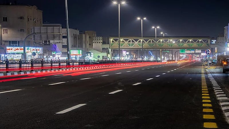 تركيب 272 ألف فانوس LED توفر 76٪ من الطاقة في المنطقة الشرقية