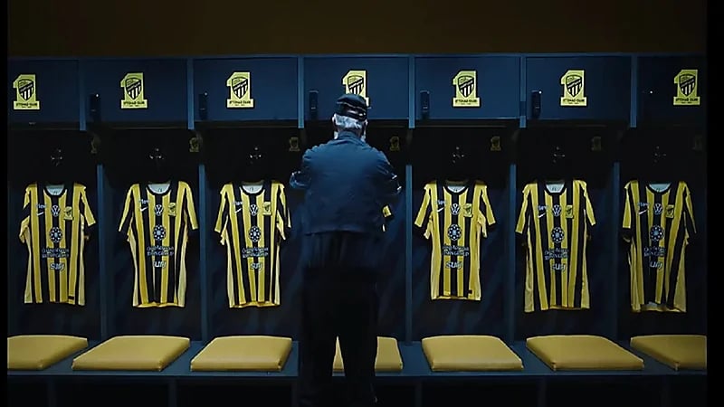 الاتحاد يُعلن قميص النادي الجديد .. فيديو