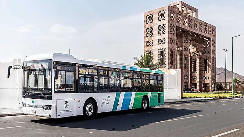 تدشين 9 مسارات جديدة ضمن شبكة حافلات المدينة