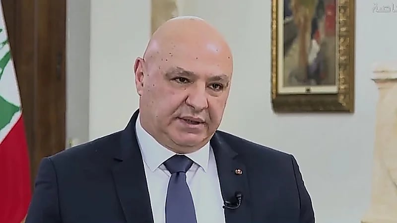 الرئيس اللبناني: ولي العهد يقود جهود السلام في المنطقة .. فيديو