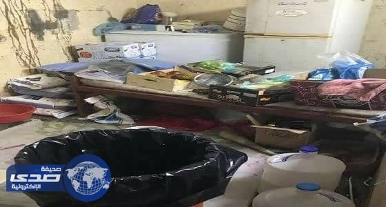 بالصور ..ضبط عمالة إفريقية تعدّ العصائر في سكن مهجور بمحافظة بارق