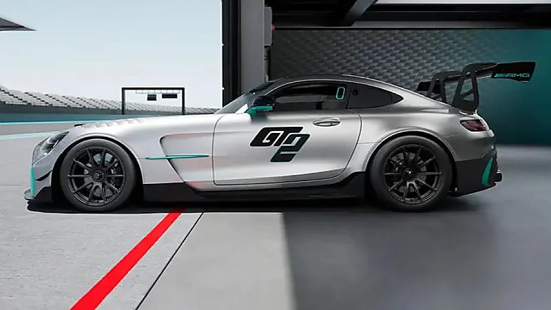 بالصور.. مرسيدس ترفع الستار عن وحش السرعة الجديد AMG GT2