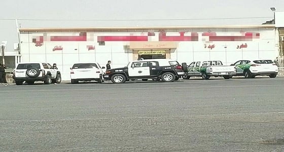 أمانة مكة تكشف حقيقة مطعم يبيع لحوم الكلاب