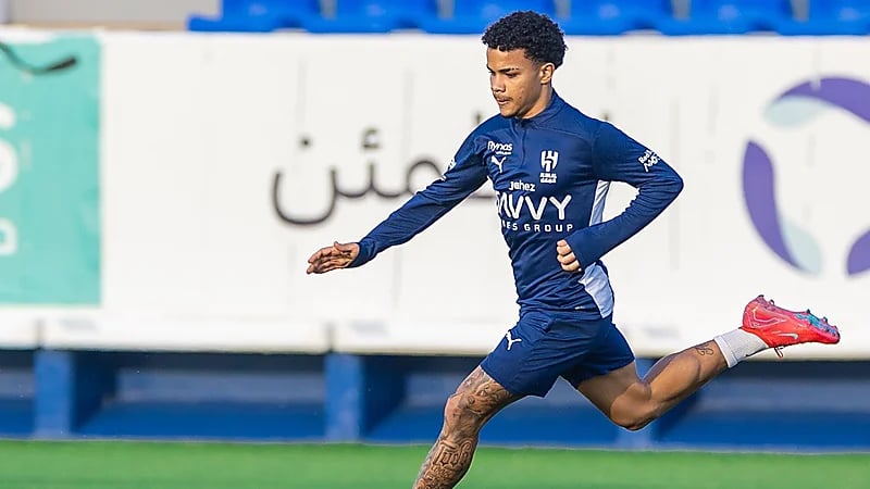 سيزار: انتظر اللحظة التي أبدأ فيها مشواري مع الهلال